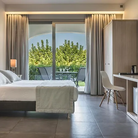 Διαμέρισμα Astra Village Σβορωνάτα