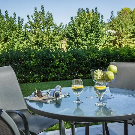 Lägenhet Astra Village