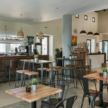 Astra Village Διαμέρισμα *