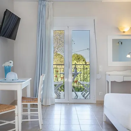 Astra Village Διαμέρισμα Σβορωνάτα